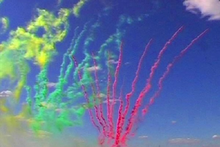 Дневные салюты со склада - Балтийск | baltijsk.salutsklad.ru